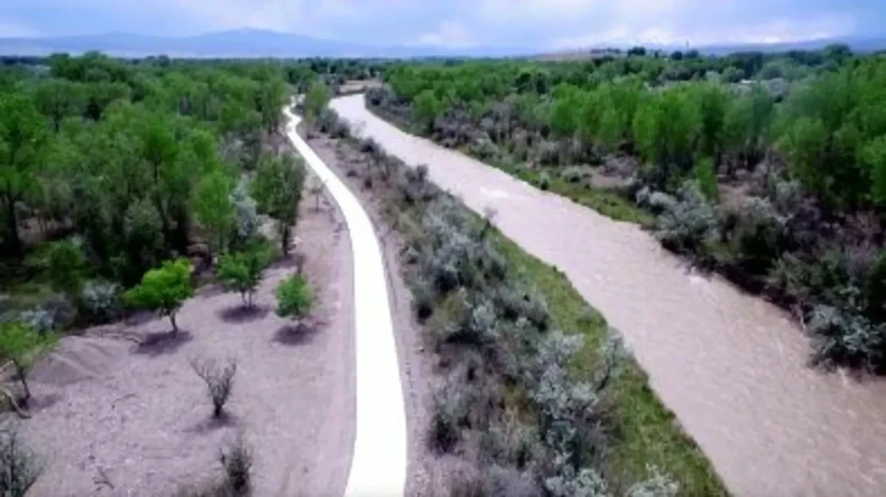 Montrose Connect Trail 获得了彩票星光奖。